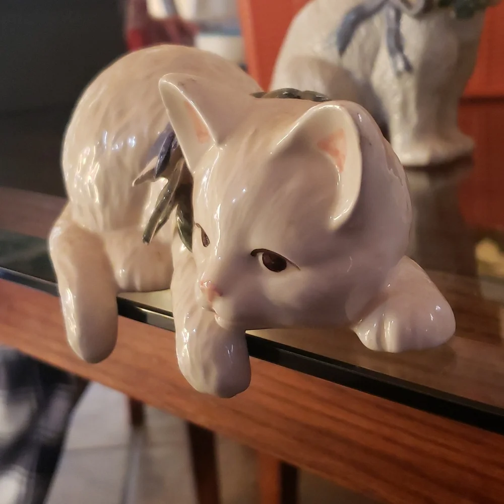 Vintage set of 3 white Kitten Cats home decor - Picture 6 of 16